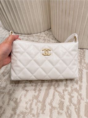 Chanel Makeup Bag White (10” x 6”)